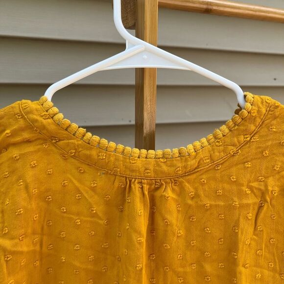 Mustard yellow womans gorgeous blouse unique pattern design - Picture 4 of 6